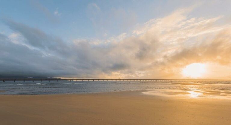 Lucinda Jetty - credit Tourism and Events QLD